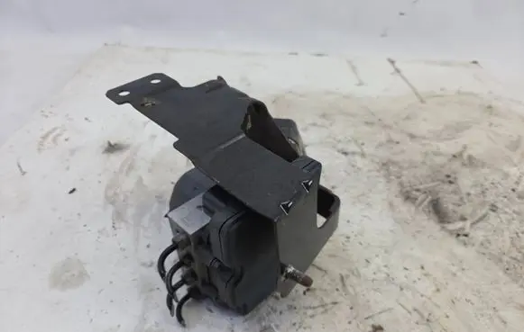Maserati Ghibli ABS Pump 2265106516