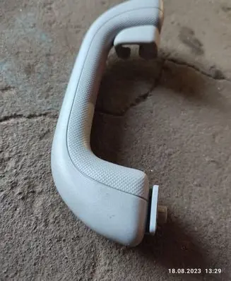 Hyundai Sonata Rear interior roof grab handle