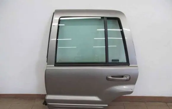 Jeep Grand Cherokee (WJ) Rear door 2535