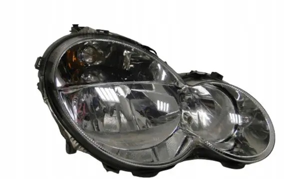 Mercedes-Benz C W203 Headlights/headlamps set A2038204661