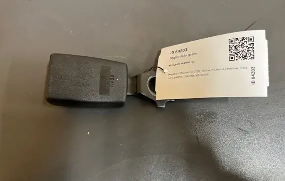 Mitsubishi Grandis Rear seatbelt buckle G3656 031216J5X
