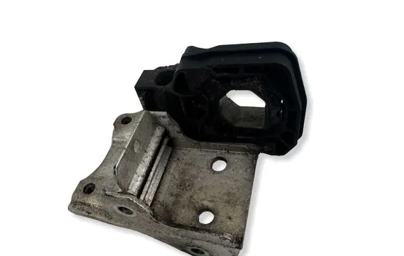 BMW 7 F01 F02 F03 F04 Radiator mount bracket 7186513