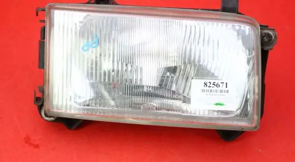 Volkswagen Transporter - Caravelle T4 Headlight/headlamp 302-136