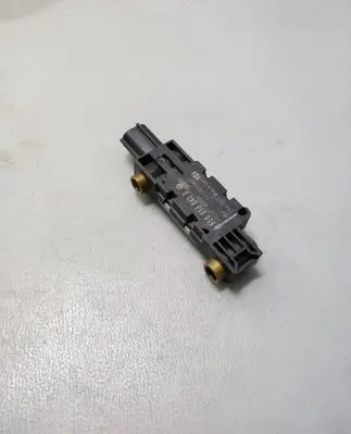 Audi A4 S4 B7 8E 8H Airbag deployment crash/impact sensor 8E0959643B
