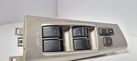 Toyota Corolla E120 E130 Electric window control switch 7423202270 54035084