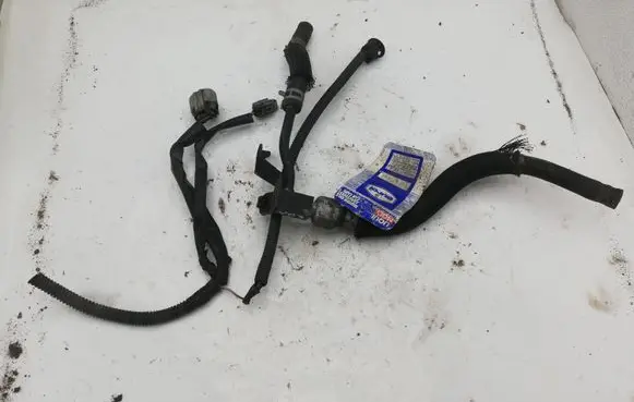 Toyota Avensis T220 Engine coolant pipe/hose NOCODE