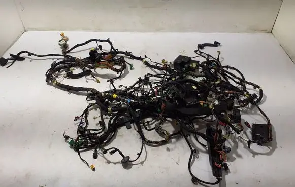 Volvo V60 Wiring harness 32243225