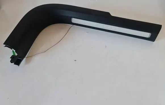 Volvo XC90 Front sill trim cover 39829989