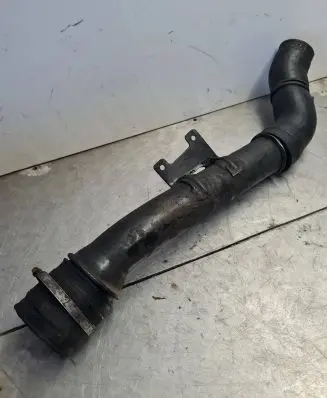 Mercedes-Benz Sprinter W901 W902 W903 W904 Intercooler hose/pipe 2D0145844