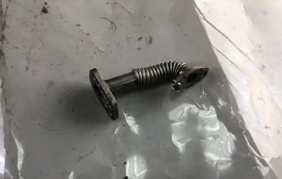 Fiat Punto Evo EGR valve line/pipe/hose