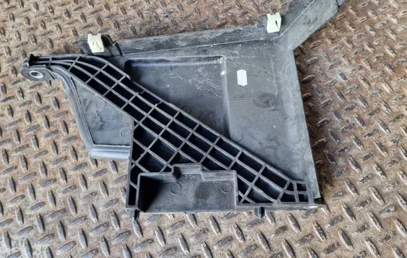 Mini One - Cooper F56 F55 Battery tray heat shield 7351481