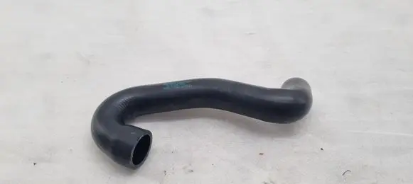 BMW 5 E39 Breather hose/pipe 2248532 50307401