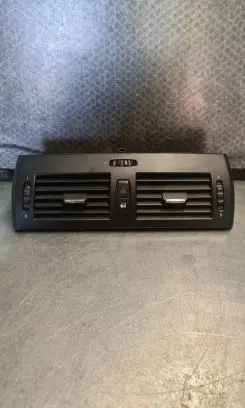 BMW X3 E83 Dash center air vent grill 3415965