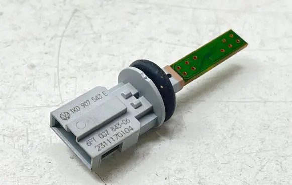 Volkswagen Touran III Interior temperature sensor 1K0907543E 6PT00784306 2311170104