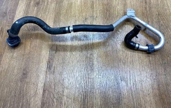 Mercedes-Benz C W205 Engine coolant pipe/hose A2058303102