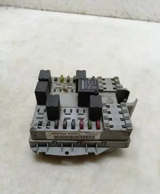 Fiat Doblo Fuse module 46760542 20020117