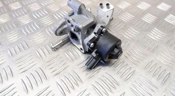 Toyota Highlander XU70 EGR valve 25620F0020