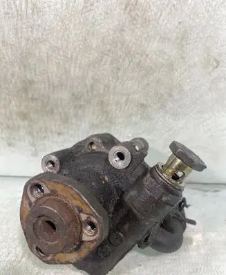 Volkswagen Golf IV Power steering pump