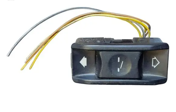 BMW 5 E39 Sunroof switch 8352182 61318352182