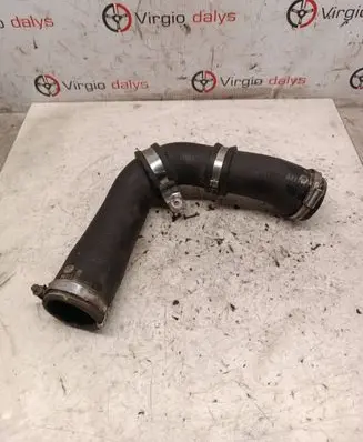 Ford Focus Air intake hose/pipe 9677237680