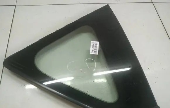 Toyota RAV 4 (XA30) Rear side window AS2