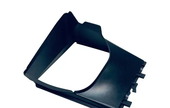 Porsche Macan (95B) Intercooler air channel guide 95B117336B