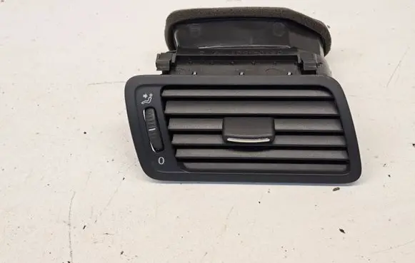 Volkswagen PASSAT B6 Dashboard side air vent grill/cover trim 3C1819702E