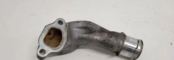 Coolant pipe/hose