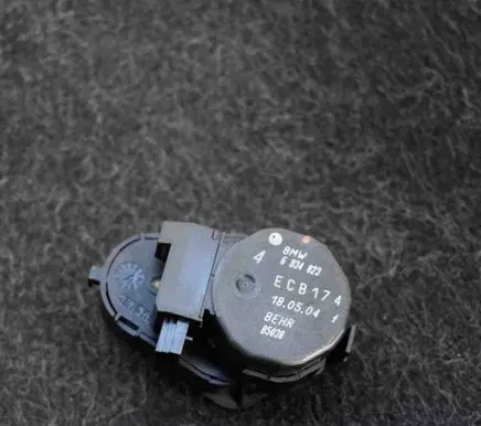 BMW X3 E83 Air flap motor/actuator 6934823