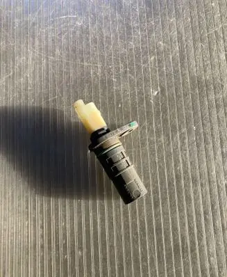 Nissan Qashqai Crankshaft position sensor 8200668500