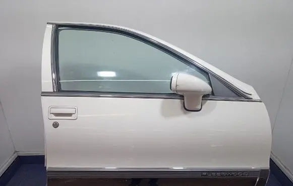 Cadillac Fleetwood Front door 