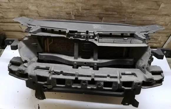 Volkswagen PASSAT B6 Front piece kit 