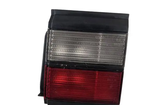 Volkswagen PASSAT B3 Tailgate rear/tail lights 133328