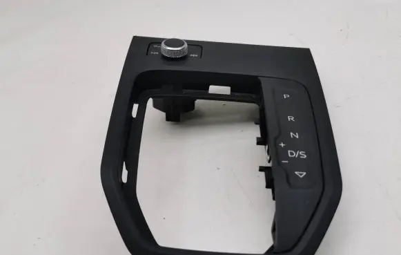 Audi A1 Gear shifter surround trim plastic 82C713463