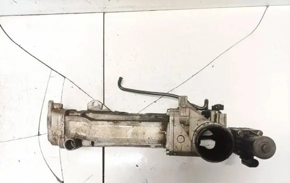 Volvo XC70 EGR valve cooler 31272702