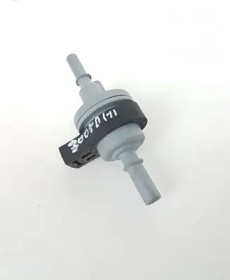 Peugeot 3008 II Turbo solenoid valve 9802009480