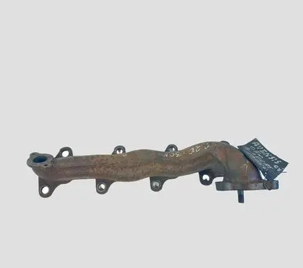 Toyota Avensis T250 Exhaust manifold