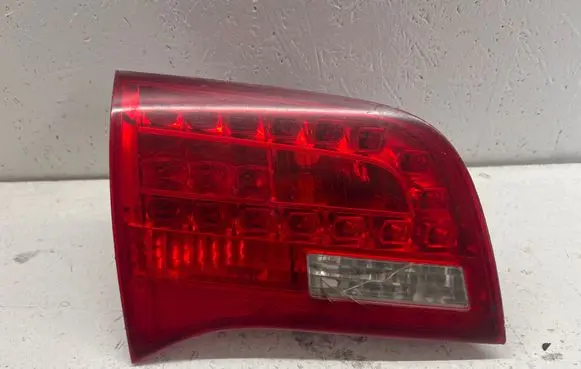 Audi A6 S6 C6 4F Tailgate rear/tail lights 4F9945093C 89037753 05520541