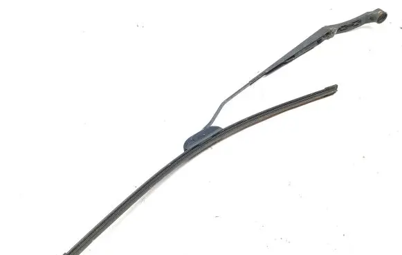 Citroen C4 Aircross Front wiper blade arm