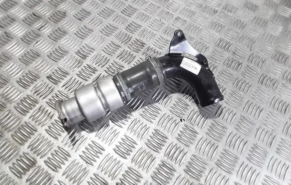 Ford Focus Intercooler hose/pipe 9687261380