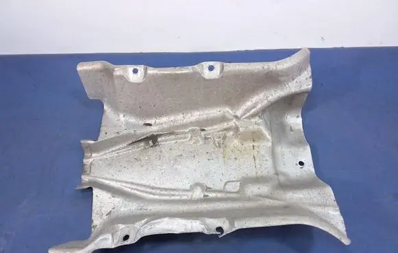 Volkswagen Phaeton Exhaust heat shield 3D0201308F