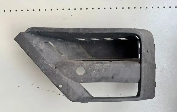 Volkswagen Crafter Front fog light trim/grill 7C0853665A