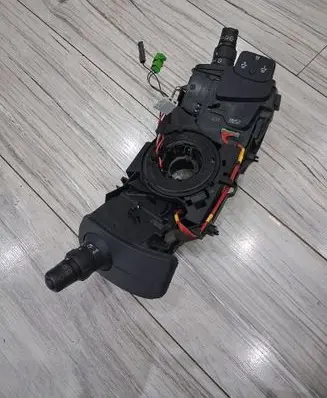 Renault Clio III Headlight wiper switch 255678601R