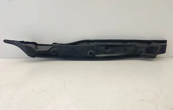 Lexus CT 200H Fender end trim 5382876010