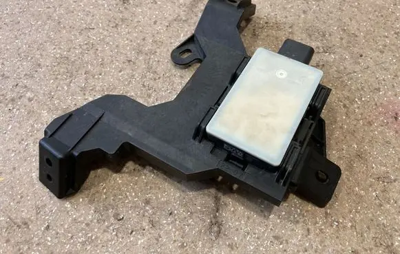 Hyundai Ioniq 5 Blind spot module 99150GI100