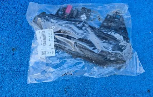 BMW 4 G22 G23 G24 G26 Front door exterior handle/bracket 5A0C772 51215A0C772