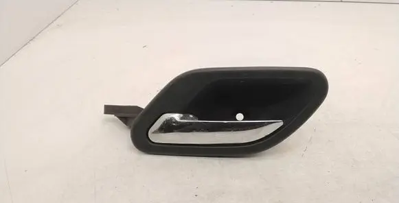 BMW 5 E39 Front door interior handle 8226049