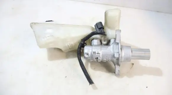 Ford Mondeo MK V Master brake cylinder