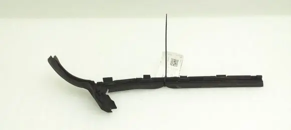BMW Z4 E89 Rubber seal rear door window/glass 51377046126 7046126