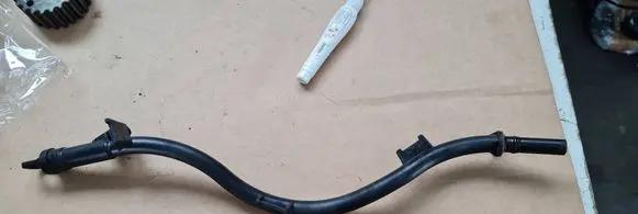 Oil level dip stick